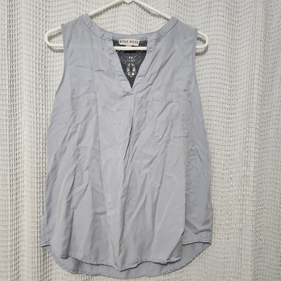 Knox Rose, sleeveless blouse, Medium - Picture 1 of 6